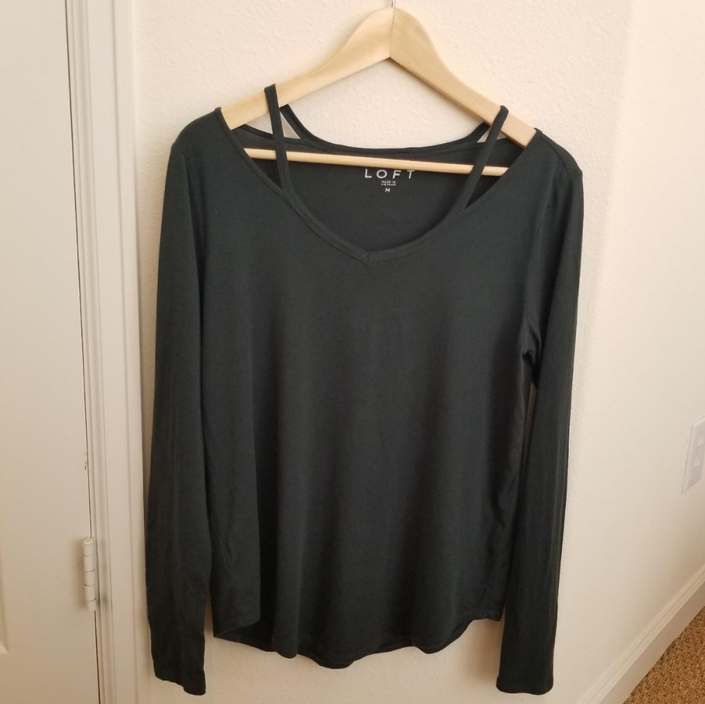 Loft V-neck cut-out long sleeve tee, size M in forest green